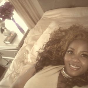 Meet your Posher, Cassandra